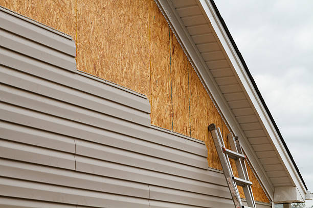 24/7 Emergency Vinyl Siding experts in Wilmette, IL